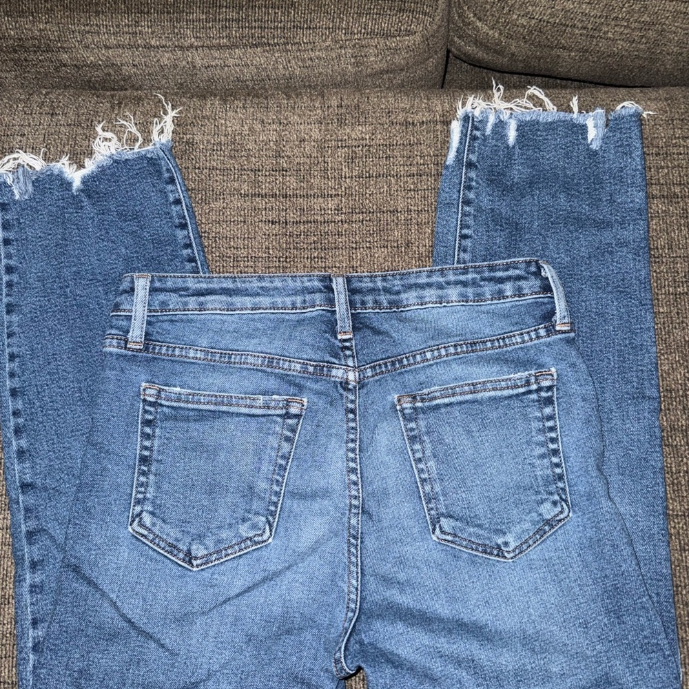 Just Black Women's Light Blue Bootcut Jeans with Raw Hem
